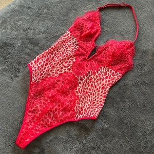 Victoria’s Secret 💋bodysuit&garter& stockings❤️